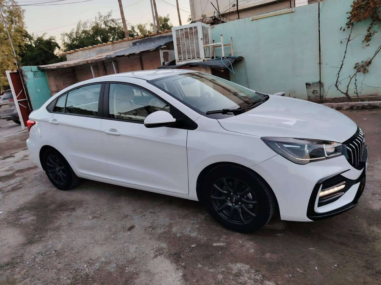 للبيع بالاقساط
اريزو 5 شيري فول مواصفات ماعدا البصمة و والسلايت موديل 2025 وارد صيني محرك حجم 15 كير اوتو بدون ضرر سيارة كلين ماشية 27000 كم
***********
