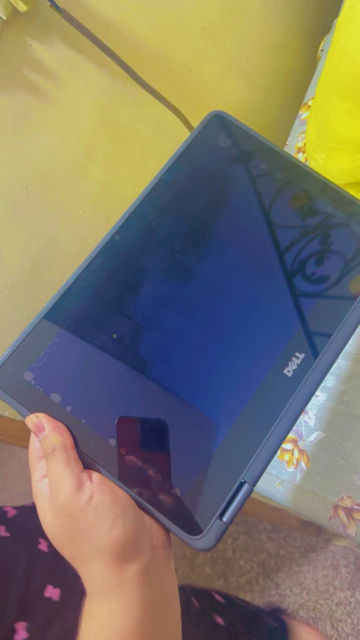 حاسبه تتحول تاب حلوه ونضيفه ما مستخدمه هواي ذاكرتها 16طبيعيه
شاشه لمس 
سعرها 120وبيها مجال


**إذا كنت صاحب هذا الإعلان وتريد حذفه لأي سبب، رجاءا أرسل رسالة إلى الدعم الفني**