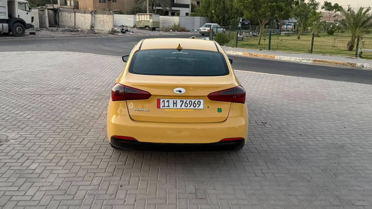 سلام عليكم مرخصة الادمن المحترم فورتي موديل ٢٠١٤ وارد
 امريكي حادثه بنيد فقط دواخل وباقي ليبل واحد 
مكينه ١٨٠٠ دوش 
تبريد ثلج 
تخم تاير جديد 
حداديه جديد 
مدوشمه ارضيه وكشنات سياره 
وسياره صبغه أولى 
السعر ٩٥ وبيها مجال شي قليل
مكاني شهداء البياع 
غير متواجد على فيس 
***********
