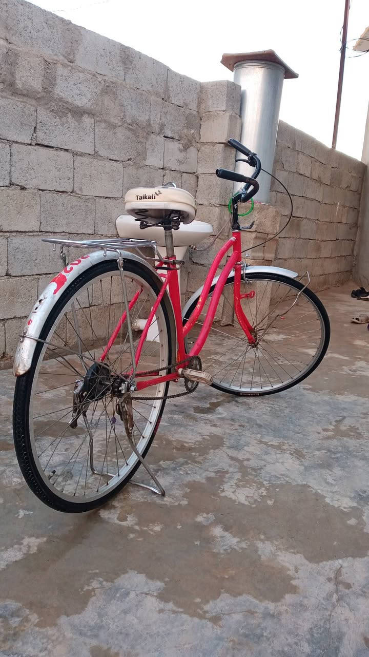 إسلام عليكم بايسكل للبيع الحجم27
رقم الهاتف ***********👉
مراسله الصفحه خاص
