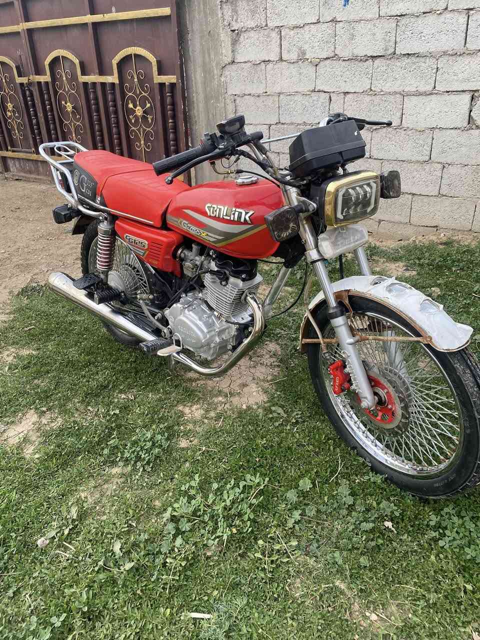 تايكر سونك موديل ٢٣ محرك يخبل ما مفتوحه تجي تفحص وشوف كهربائيات شغاله ما ناقصه اي شي نضافته احلى من صور أوراق اصورلي ب ٥٥٠ بيه مجال قليل


**إذا كنت صاحب هذا الإعلان وتريد حذفه لأي سبب، رجاءا أرسل رسالة إلى الدعم الفني**