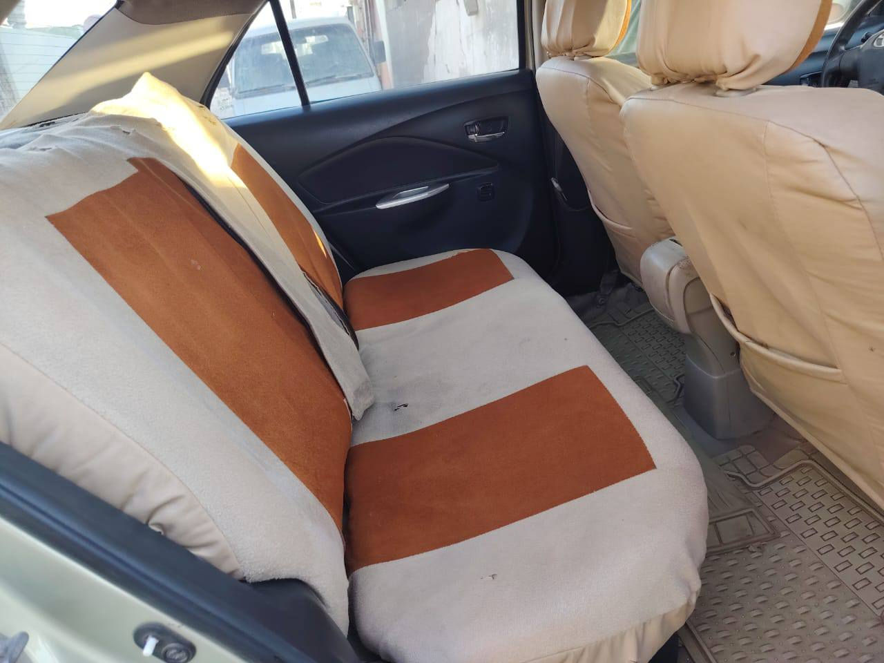 يارس موديل 8 رقم بغداد مكانه ديالى بعقوبه مكلف بل نشر رقم صاحبه*********** السعر 65  مجال
