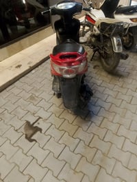 كيمكو • جي فور • حاويه