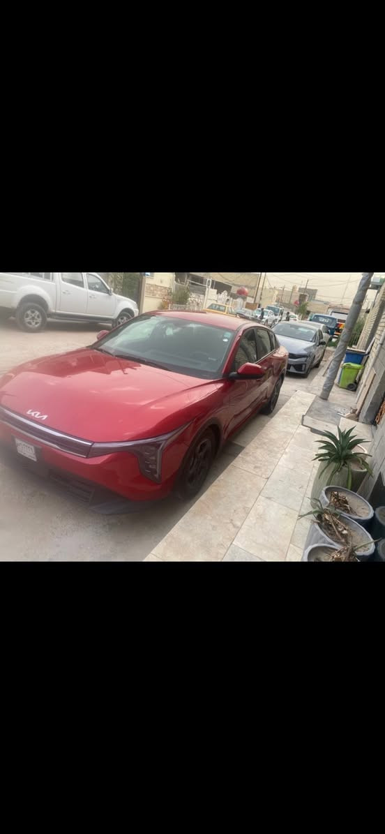 كي فور حرة بدون رقم موديل 25 
بدون ارباك حادثه جاملغ ايسر وربع باب سائق تصليح صور حادث بل منشور للاتصال على الرقم ***********
