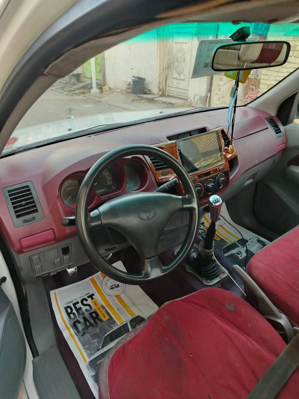 بيكم تيوتا تك قماره 2006
5 حلقات سيارة نضيفه مكينه جديده بيها تكحيل قليل وبارد سياره نضيفه تخم تاير جديد رقم بغداد /***********

