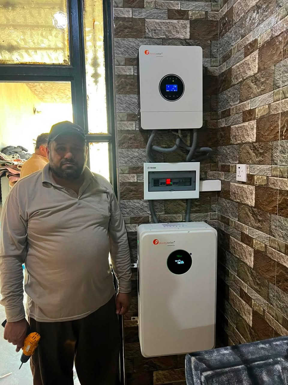 ☀️ من قضاء العلم ☀️

تم ولله الحمد تنصيب وتشغيل منظومة طاقة شمسية من قبل كوادر 
شركة إشراقة الشمس للطاقة 
للأخ الكبير الكهربائي حجي علي أبو عتيق العنوان العلم فلكة عبدالله الجبارة خلف صيرفة عرش الملوك 
#البيع بالنقد والأقساط 
✔️ تصميم الأنظمة وتركيبها وتشغيلها
✔️ حساب الأحمال والاستشارات الفنية
✔️ منظومات للمنازل والمزارع والمصانع
✔️ كشف مجاني للموقع
✔️ ضمان على جميع المنتجات
✔️ صيانة دورية
للاستفسار
***********
