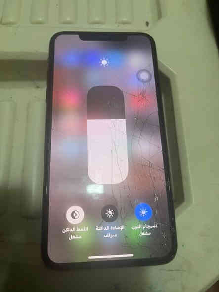 ايفون 11برو ماكس 
 ذاكره ٢٥٦
البطاريه ٨٠
فيس ايدي شغال كله شغال 
جهاز يخبل فقط مسكوره شاشته 
جهاز مامفتوح ابد جهاز ابلادي 
جهاز نضافته مفوله
التواصل عبر الرقم 
  ***********
قيم واخذ
