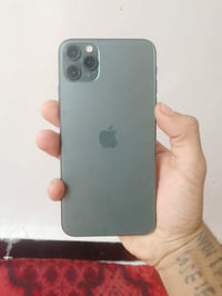 آيفون ١١ برو ماكس • ٢٥٦ جيجا • شاشة أصلية