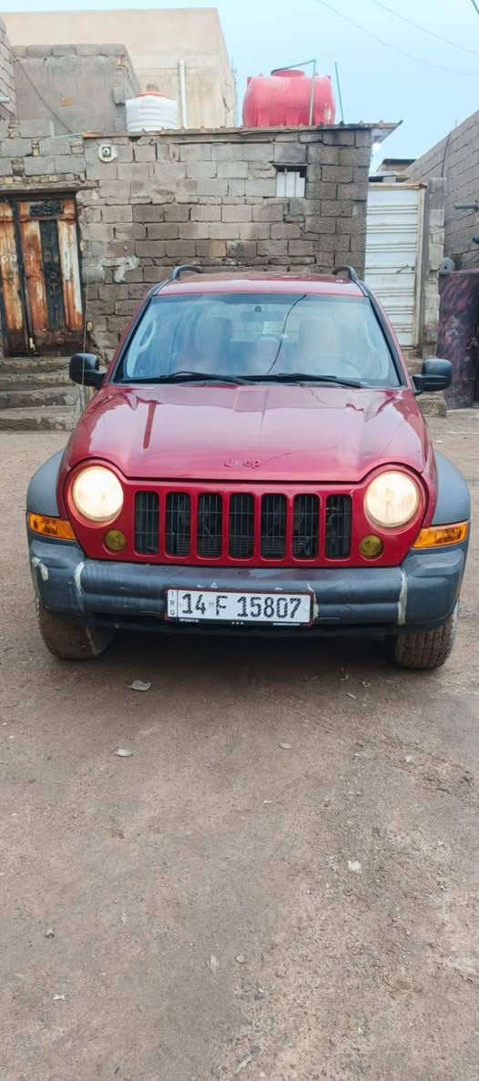 السلام عليكم جيب لبرتي 2007
جاهزه من كل شي بس المحرك خيط تبخير
السعر 75 بسمي تحويل مكان البصره هاتف ***********
