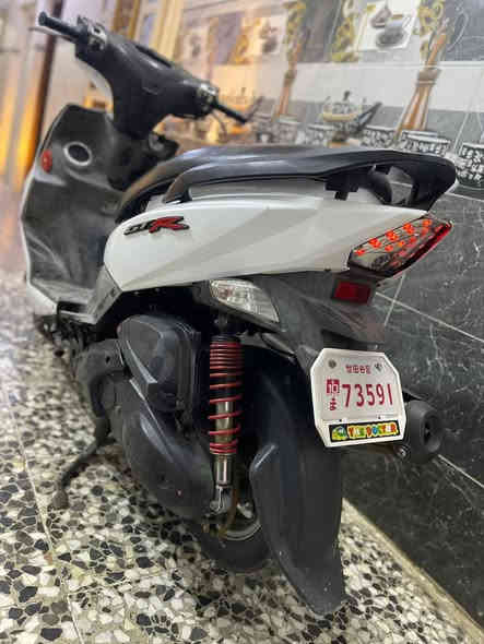 السلام عليكم دراجه جي تي ار
بلادي مكينه مفوله شك الكاع
مانقصها برغي كامله مانقصهة اي شي 
السعر   750 بيهه مجال بسيط 
كهربائيات كله شغال معدل 
صار 3 اشهر نازله من الرمبه 
منفيس + مكاتبه موجوده 
العنوان : بغداد مدينه الصدر  
الاورفلي قرب العماره البرتقاليه
للاستفسار  : ***********
