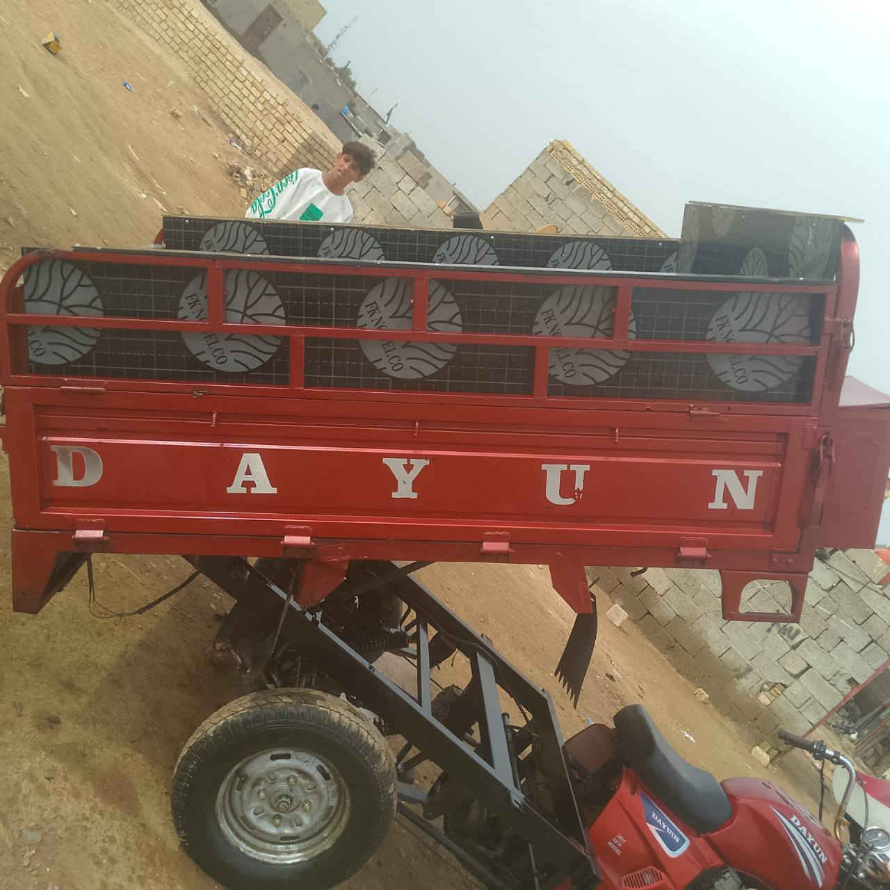 ستوته للبيع مديل 21 جديدة السعر 1350 وبيه مجال العنوان بغداد النهروان ***********
