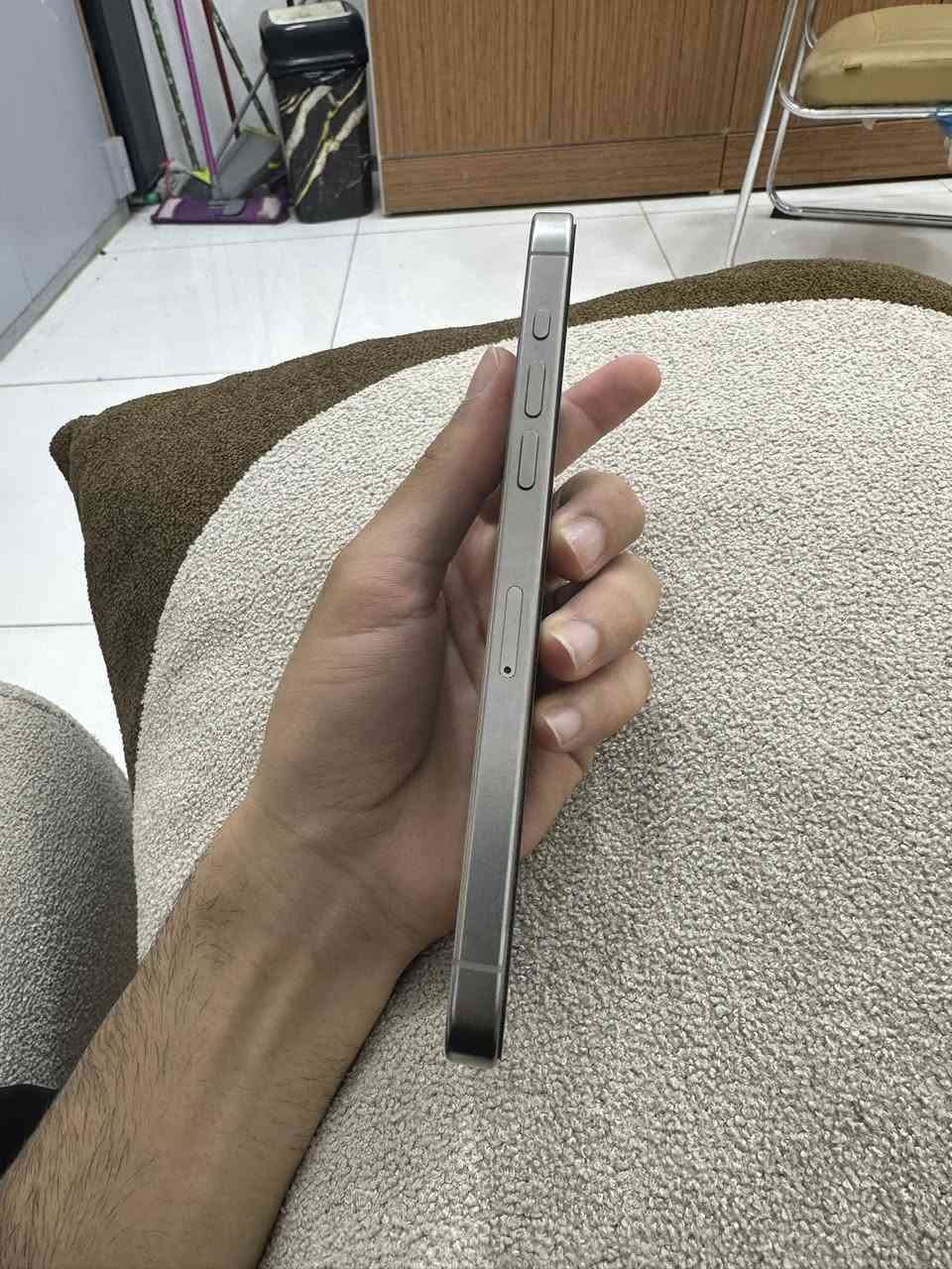 ايفون 15  برو ماكس نظيف وجديد بطارية 89‎%‎
السعر مليون و100 عنوانا النجف الاشرف


**إذا كنت صاحب هذا الإعلان وتريد حذفه لأي سبب، رجاءا أرسل رسالة إلى الدعم الفني**