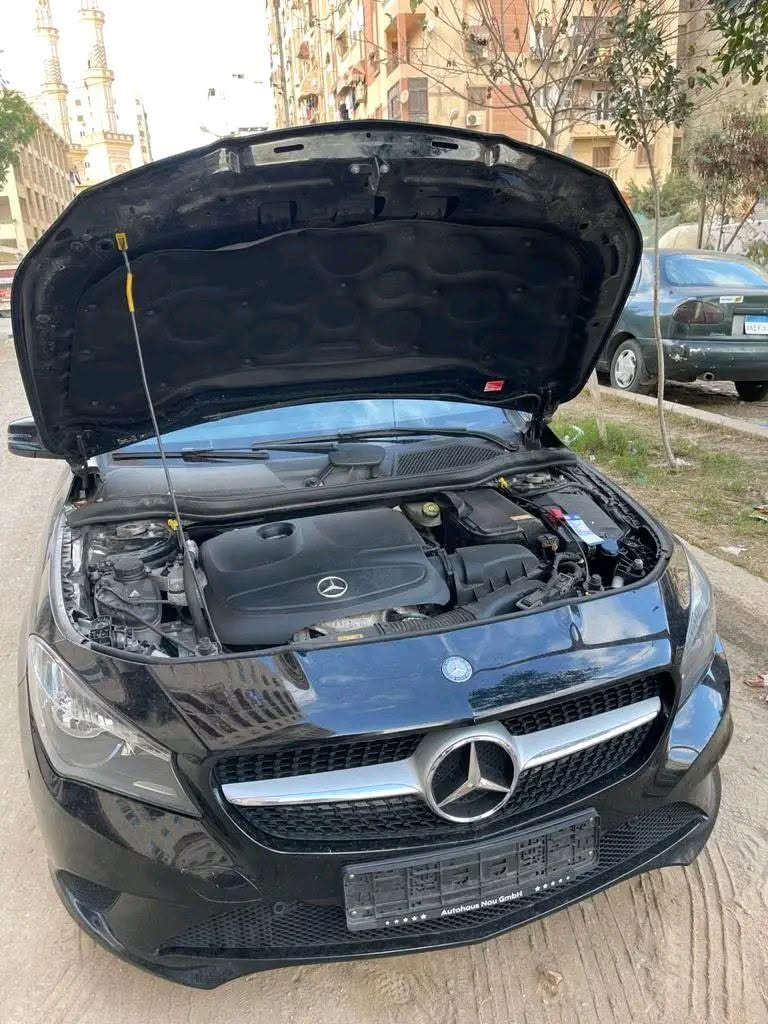 Cla200 موديل 2016(الماني🇾🇪)
عداد 120الف من بلادها
1600cc
فئة أولي 
مرور اسكندرية
فابريكة بالكامل 
صيانات الماني 
كاوتش وصالون مخملي فابريكا حالة ممتازة وحساسات ركن ومثبت سرعه
رخصة سنة 
معاينة الإسكندرية


**إذا كنت صاحب هذا الإعلان وتريد حذفه لأي سبب، رجاءا أرسل رسالة إلى الدعم الفني**