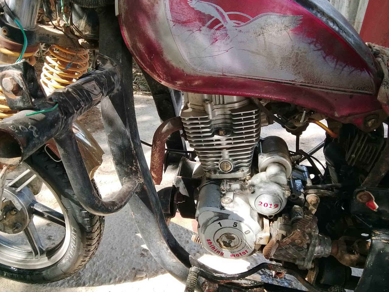 ستوته موديل 2013بيه محرك 19 رقم ابيض وسنويه مداور ثاني يوم(مليون بيه مجال) ***********
