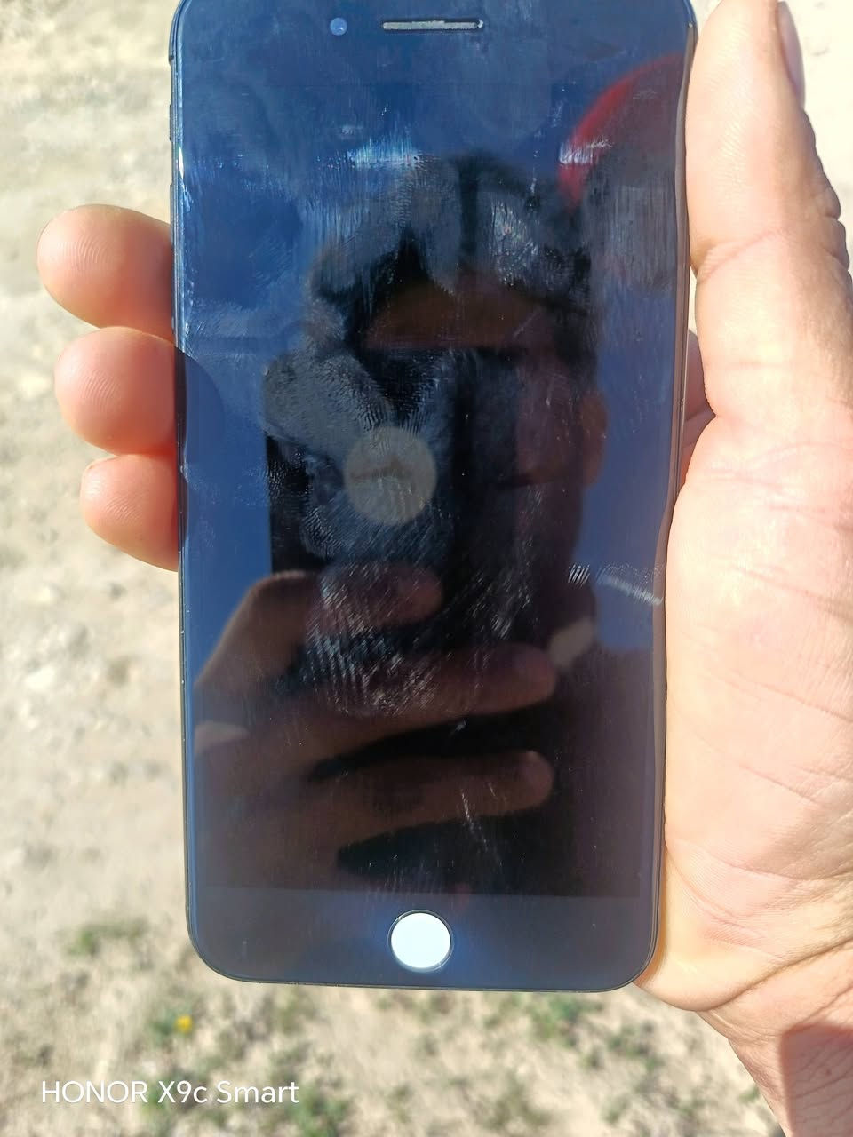 ذاكرء 128 بطارية 74 مبدل فقط شاشه ولباقي ابلاد
يرهم بيع او مراوس سعر 125 وبي مجال  الاستفسار رقم صاحبه  ***********
