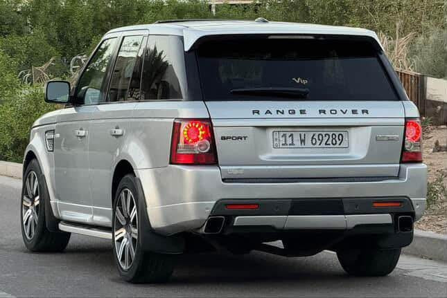 Range Rover Sport

 2012. رانج روفر سبورت HSE

محرك 8 سلندر بدون سوبر المرغوب

رقم بغداد الجديد 

المواصفات 
- بصمة ابواب
- ⁠ بصمة تشغيل
-  فتحة سقف سلايد
-   داخل لونين قرميدي +اسود+ صاج
-  شاشة 
  كامره خلفيه
-  كشنات جلد 
كشنات  كهرباء
-  حساسات اصطفاف امامي / خلفي
- كاميرا 360 درجه
-  كشنات ميموري خزن
-  مري قلاب
    شفط كهرباء
 صندوك كهرباء
-  هاند بريك بصمة كهربائي
- منظومة زينون داينامك متحرك
-  سستم صوت Harman kardon 
-  ثلاجة بلجكمجه
  تبريد قطعتين 
-  صندوق كهرباء شفط
-  ستيرن كهرباء 
 تحكمات ستيرن
السياره جاهزه وحلوه  شوفتها احلى بالواقع

سياره وارد امريكي حادثه فقط جاملغ بدون دواخل وبلعراق صار بيه تقريبا 5 قطعه رش صبغ بسبب جراد ابيع حزام

((السعر 133)))
السعر بي مجال بسيط
العنوان / المنصور  او الغزاليه
(للاستفسار)
(***********)
(***********) بغداد, العراق
