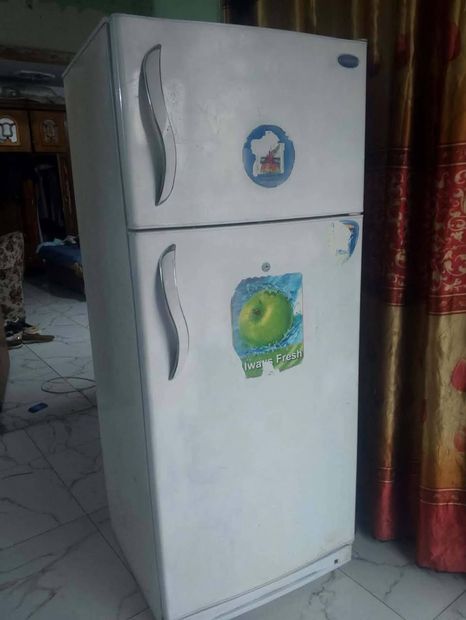 غارض بيت نضيفهه كلش سعار مناسبه الشراي يسحب الصوره يتفضل خاص توصيل بغداد فقط الحافضات الحد يدخل بغداد فقط


**إذا كنت صاحب هذا الإعلان وتريد حذفه لأي سبب، رجاءا أرسل رسالة إلى الدعم الفني**