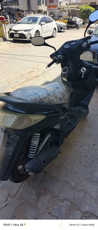 سكنس فحل نوزل للبيع كامله من كل شي ما عدا كفراتها مو اصليه السعر 400 و...
