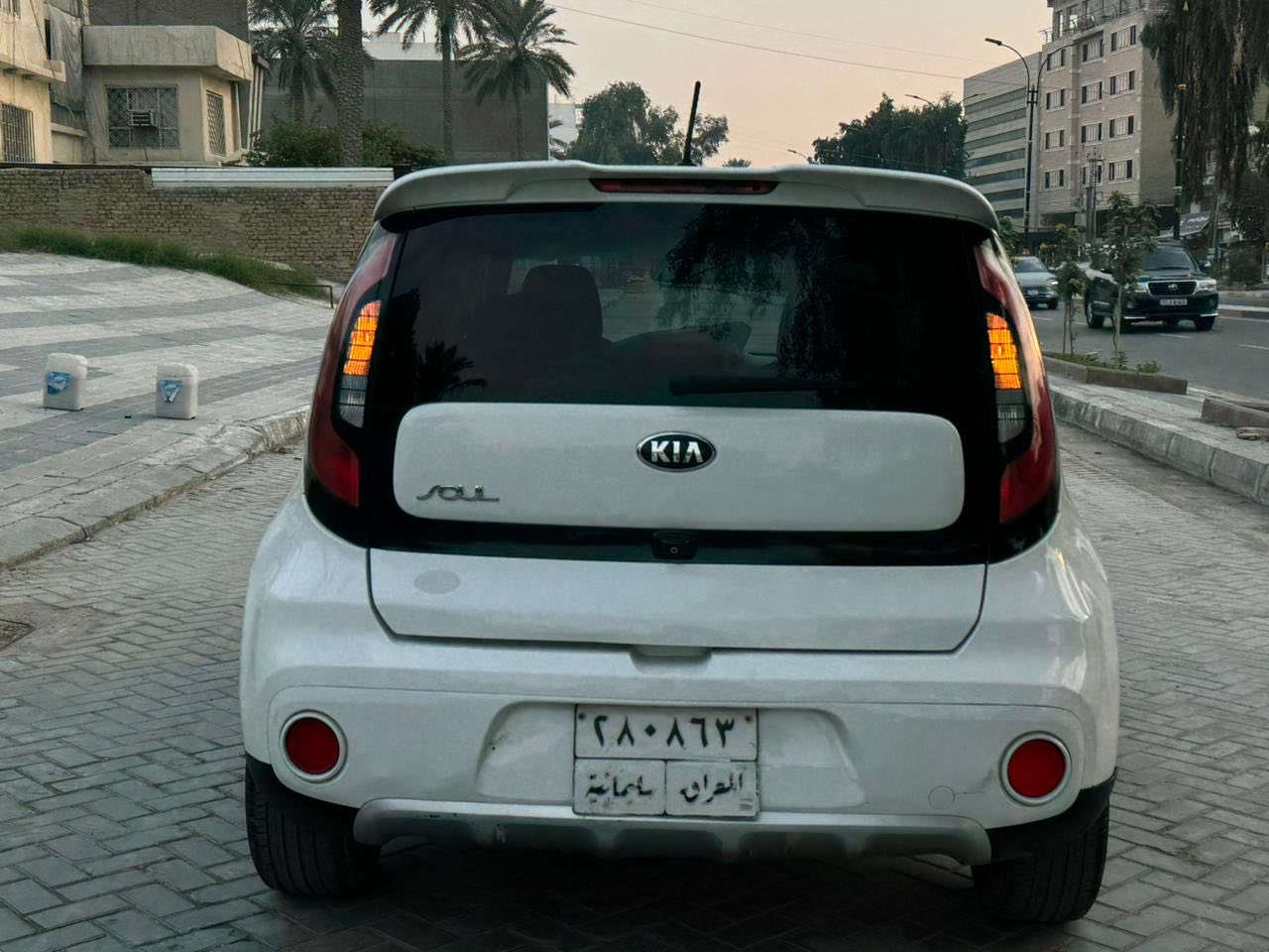 سلام عليكم
صول موديل 2017
رقم سليمانيه 
داخله كلين السياره
ماشيه 98mi
السعر 12$
***********
