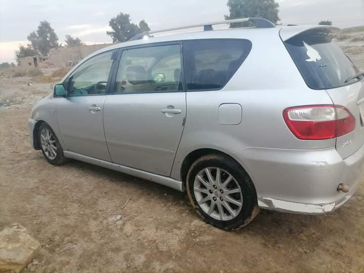 ابصم لبيع موديل 2003   كرستال تو ويل  محرك لا تبخير ولا تنقيص مبدل بيه جاملق وبنيد فقط وبيه جراد جه ليمنه  رقمه ذي قار خصوصي سعر 100وبيه مجال حك جيه   مكان ناصريه قضاء الاصلاح  الاستفسار ***********
