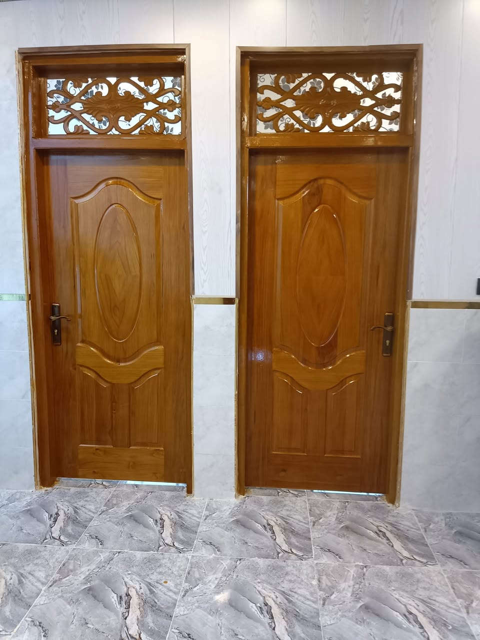 اللهم صل على محمد وال محمد

عمل اليوم في منطقة شويخيرات شد ابواب طبع الون والنقش حسب الطلب ***********
