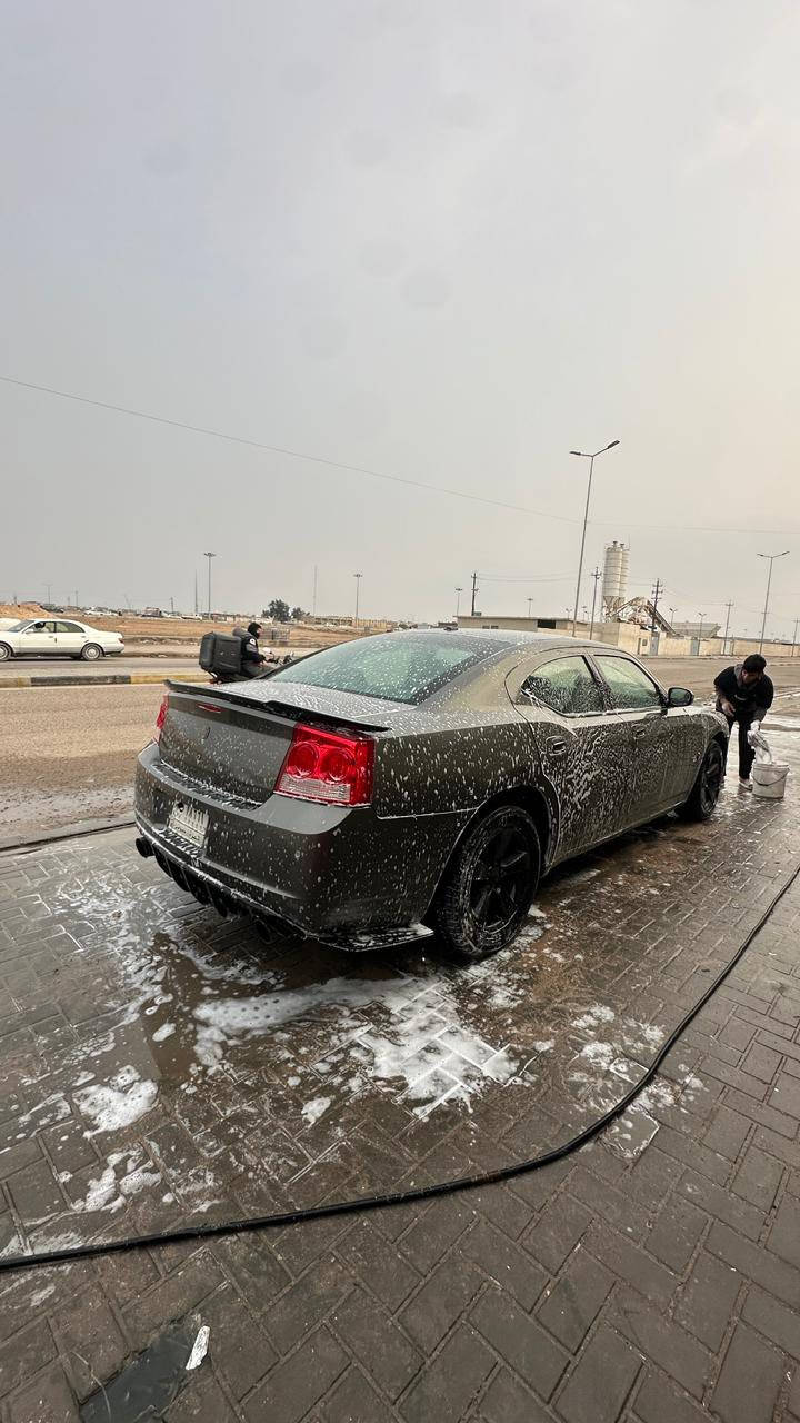 جارجر 2010
مكينه تبخر 
كير حداديه غرفه كهربائيات كلها كامله 
شاشه كامره خلفيه 
مكفوله بيها جاملغ امامي مبدل نفس اللون وبيه باب السايق طعجه باسمي سنويه نهاية 27 سعر 88
البصرة القبلة حي المهندسين
الاتصال ***********
