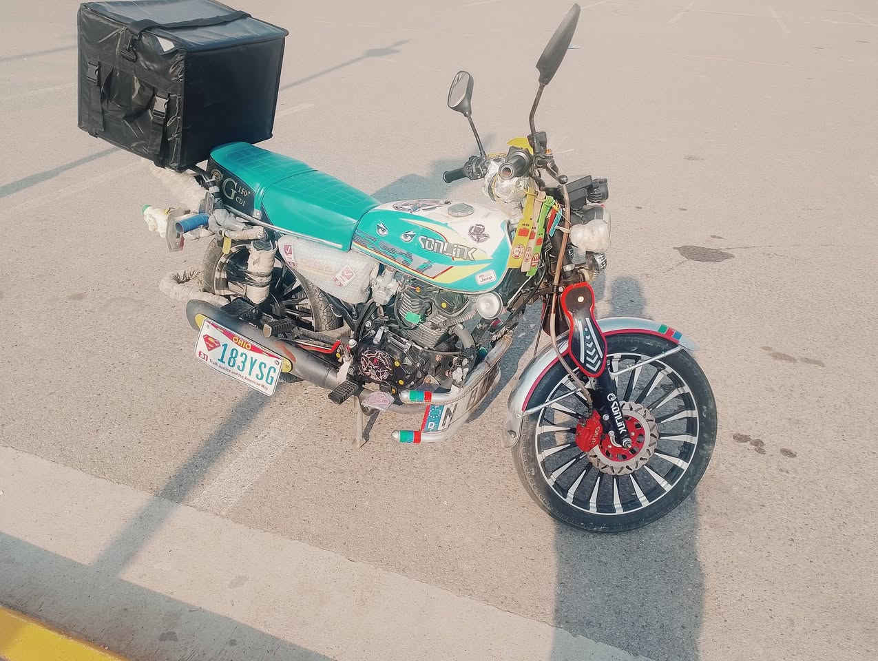 سلام عليكم دراجه سفانا خمسه كير موديل 24تشغيل عن بعد نكره سلف محرك 200cc نضافه فول مكفوله كفاله عامه اي نقص مابيهه اوراق كامله 
العنوان بغداد مجمع بسماية 
السعر 800 وبيها مجال 
متواجد واتساب و ماسنجر 
مستعجل على البيع 
***********
