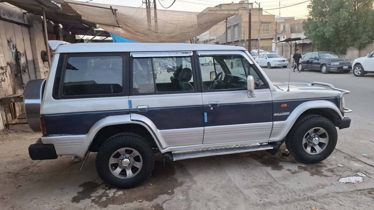 السلام عليكم كالوبر 94.اوتو.محرك.ونجي.4.رقم.انكليزي.بغداد.ترايك.وين.ماجان..***********.....55.وبيهه.مجال
