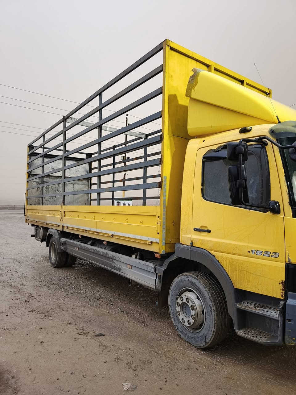 اتيكوو للبيع موديل ٢٠٠٤ ٨براغي طول ٨ربع سنويه ٢٠٣٠ جديد أمامي خلفي جبلس حجم ١٥٢٣ /***********/***********
