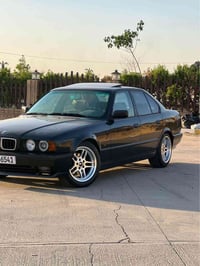 بي ام ٥٢٥ • ١٩٩٣ • وارد يابان