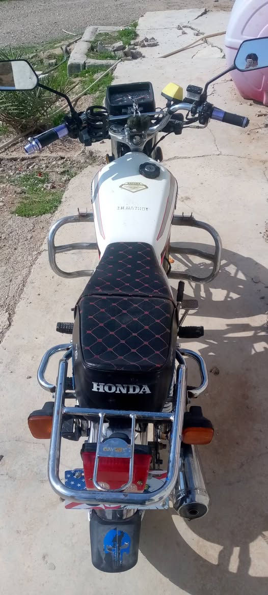 الـسـلام عـليـكم
مـوطور للبـيع  و امـراوس ب 5 گـير 

مـحـرك مـا مـفتـوح  شـرط 

مـوديـل 2021

كـهـربائيات كـامـلـة 

تـوايـر جـدد

كـلـو بـلادي شـرط 

الـسـعر 480 وبـي مـجـال

***********
