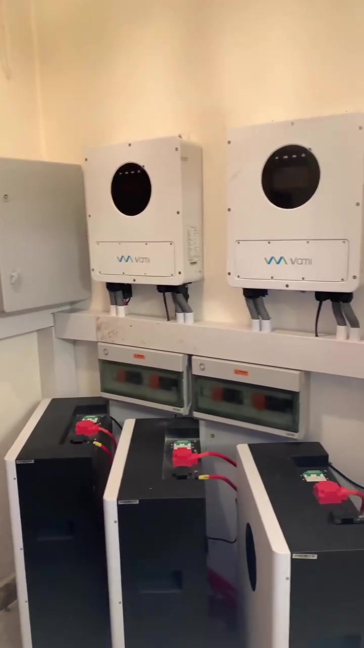 شركة باور سكيورتي (Power Security) توفرلك الحل النهائي والذكي. نجهّز وننصب منظومات طاقة شمسية عملاقة (تصل إلى 60 أمبير) تشغّل بيتك أو مشروعك بالكامل (ليلي/نهاري) وبأعلى كفاءة هندسية.

⚡ لماذا تختار منظوماتنا؟

 ربط انفيرترات بالتوازي (Parallel): تيار مستقر وقوي .

 بطاريات ليثيوم مع بورد بازبار (Busbar): موازنة ذكية للشحن وإطالة عمر البطارية الافتراضي.

 هياكل ميكانو وصبات جاهزة: تثبيت هندسي متين مقاوم للرياح وبدون أي تخريب أو تثقيب للسطح.

 حماية متكاملة: بوردات حماية مجهزة بقواطع دورة ومانعات صواعق لحماية أجهزة منزلك.

👨‍🔧 التنفيذ بإشراف كادر هندسي مختص وضمان حقيقي لسنوات مع خدمة ما بعد البيع.

📞 للحجز، الاستفسار، أو طلب كشف موقعي، تواصل معنا الآن:

 رقم الهاتف / واتساب: ***********
 العنوان: بغداد
 أو راسلنا مباشرة عبر رسائل الصفحة.

باور سكيورتي.. طاقة مستدامة، وأمان لا يغيب! 🌐⚡🛡️
