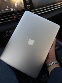 ماك بوك آير • موديل ١٥ • كوراي ٥