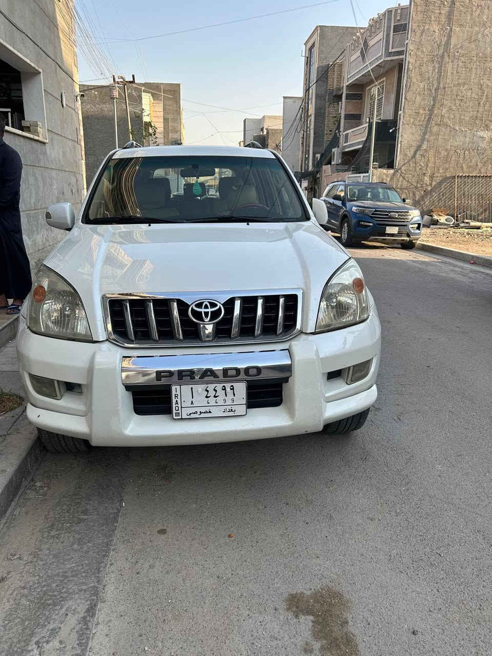 من رخصت الادمن
سياره ابرادو ٢٠٠٩ رقم مميز محرك ٦ سلندر 
رقم الهاتف ***********
ملاحظه : السياره موجوده بغداد حي الجهاد
ملاحظه٢٠٠ورقه  وبيها مجال
