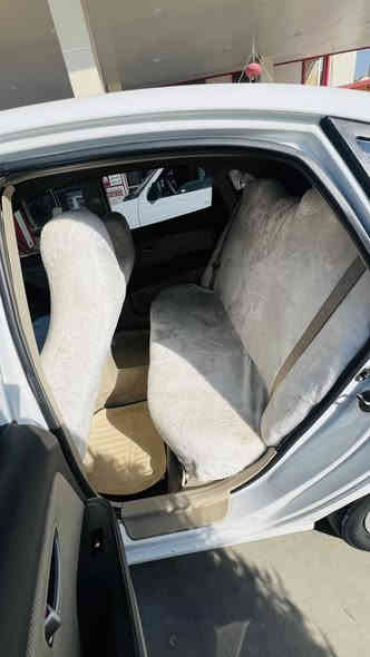 ئەڤانتی بڕاوەی دوبەی ٢٠٠٦
سەیارەکەحاسەیە تەبریت لەمس سارد و گەرم بە شەرت شاشە لێزەری کوشن جڵدی هیتەر ناوزەردە تازە پۆلیش و حەمام کراوە ٤ تایەی
لۆکی بۆ بەسراوە سپێری دانەبەزیوە چرکەی تیا نیە  بۆ چاڵ و شوخت مەگەڕێ سەقفی وەک شوشەیە ڕۆنی گێڕو مەکینەی تازە گۆڕدراوە دەعم و لێدراو  کەڤەر گۆڕاو بەشەرت گێڕ و مەکینەی بەشەرت
٥٢$ گەڵاو مەجال
***********
قەڵادزێ
