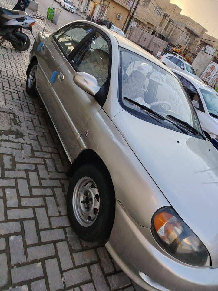 كيه ريو 2001رقم بغداد انكليزي مشروع وطني محرك 1600وكير اوتو مكفولات تخم تاير جديد سياره كامله مابيه نقص بدون ضربه قويه صبغ جماليه مكاني كوت زين القوس***********
