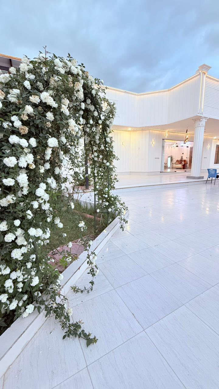 متوفره #عدة مزارع في بلد وبغدادوباقي المحافضات احجز واستمتع في عطلة الصيف مع مزارعنا 🏝️🏖️🏕️
للحجز والاستفسار يرجى التواصل على الواتساب ‭٠٧٨٧ ٦٩٩ ٥٨٧٦‬
