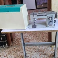 مكينة خياطة • عدة نقشات • للبيع