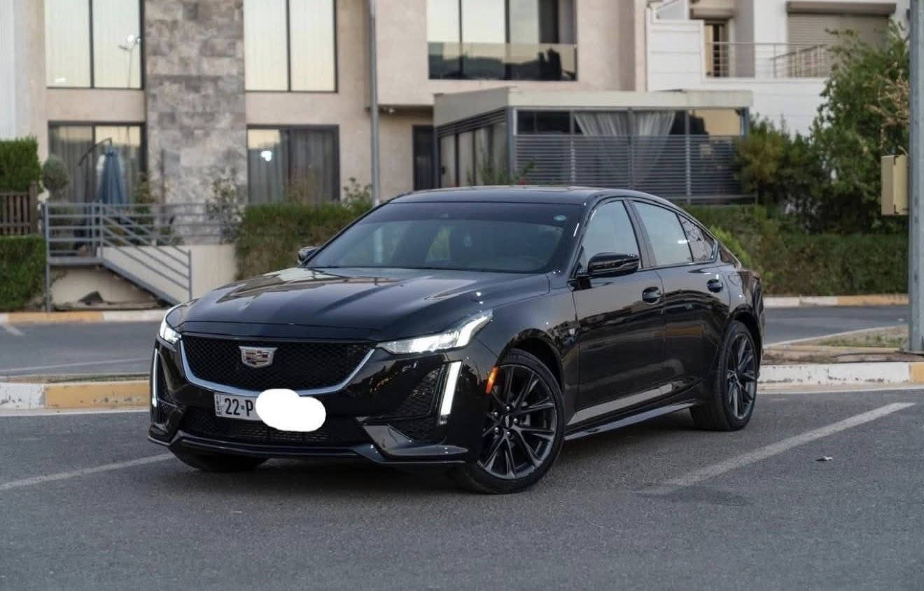 🚗 للبيع | Cadillac CT5 Sport 2024
📅 الموديل: 2024
📏 الممشى: 33 ألف كم (قابل للزيادة)
📍 الموقع: أربيل
🔢 الرقم: أربيل – السيارة باسمي
📄 الحالة: كلين ومكفولة – شرط حتى الدعاميات بلادي
⚙️ المحرك والأداء
محرك 2.0 لتر تيربو – 4 سلندر
قوة 237 حصان
عزم 350 نيوتن متر
ناقل حركة أوتوماتيك 10 سرعات
دفع كلي AWD
نظام حقن مباشر مع تيربو
سعة خزان الوقود 66 لتر
🖤 اللون
Black Raven
🏁 مميزات نسخة Sport
شبك أمامي أسود رياضي
سبويلر خلفي
جنوط رياضية 19 إنش
تطعيمات سوداء خارجية
مقود رياضي
دواسات ألمنيوم
وضعية قيادة Sport Mode
🖥️ التكنولوجيا
شاشة معلومات وترفيه
Apple CarPlay & Android Auto
شاحن موبايل لاسلكي
بلوتوث + USB
نظام ملاحة
تشغيل السيارة بالبصمة
Wi-Fi داخل السيارة
🛡️ أنظمة الأمان
مكابح طوارئ أوتوماتيكية
تنبيه مغادرة المسار
مراقبة النقطة العمياء
كاميرا خلفية
حساسات أمامية وخلفية
مثبت سرعة ذكي
🔧 الشاصي والتعليق
تعليق أمامي MacPherson مستقل
تعليق خلفي Multi-Link مستقل
مقود كهربائي
فرامل ديسك مهواة أمام وخلف

بعد هواي موصفات مذكراتها ❗️❗️

📞 للاستفسار ***********

ملاحظة: بيع فقط
