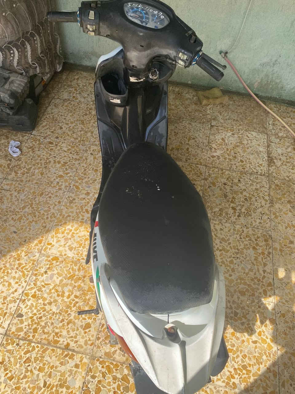 السلام عليكم دراجه ماكس للبيع كلجات جدد سلف جديد سعرها 250 الف وبيها مجال مكاني بغداد الشعب


**إذا كنت صاحب هذا الإعلان وتريد حذفه لأي سبب، رجاءا أرسل رسالة إلى الدعم الفني**