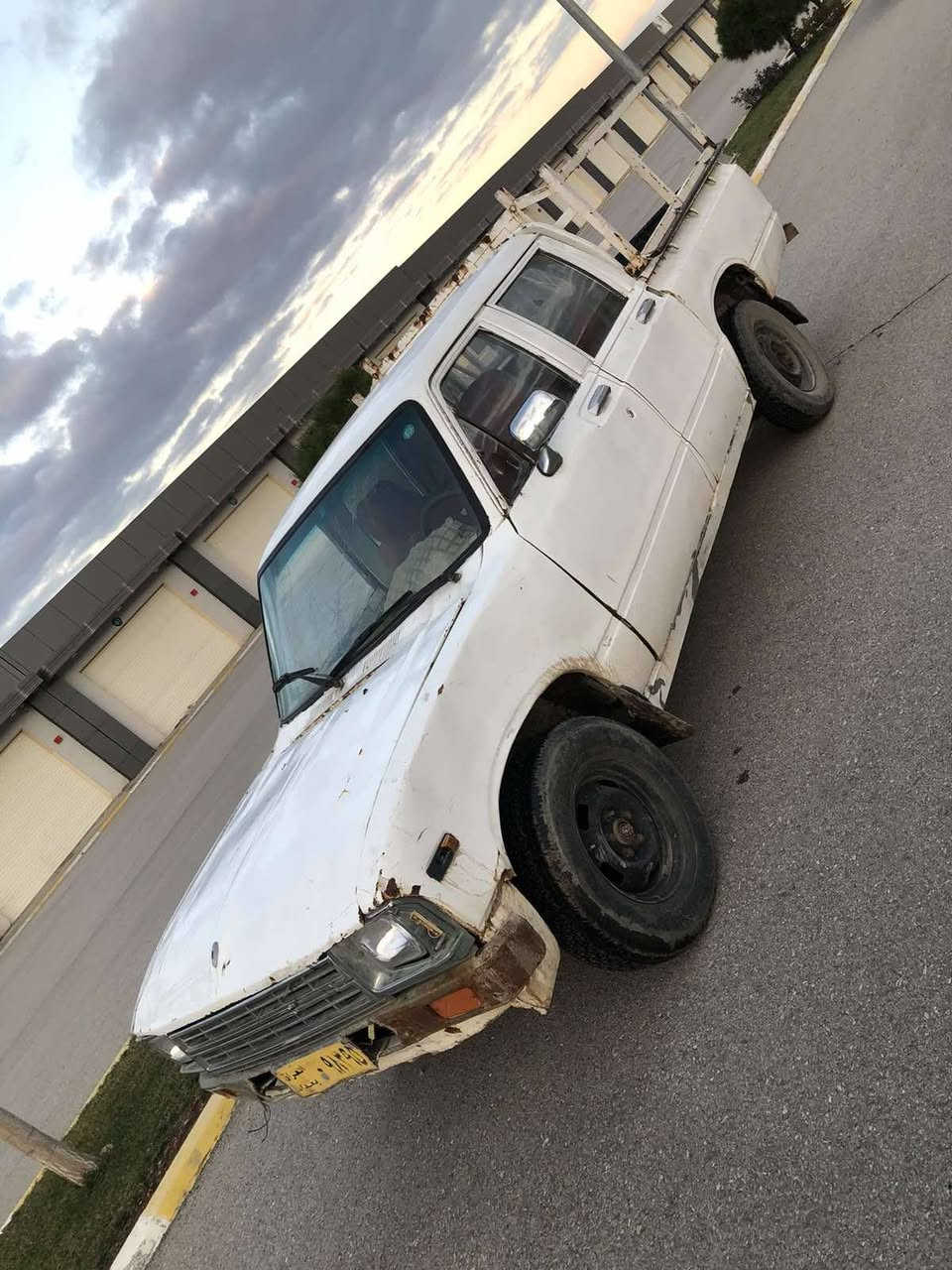 بۆفرۆشتن مۆدیل 1982 گێڕومە کینەو اکسلی بەشەرت ئاڕمی ئاسایشی لە گەڵ سعری زۆر گونجاوە 12 وەرەقە ژم***********؟؟؟***********
