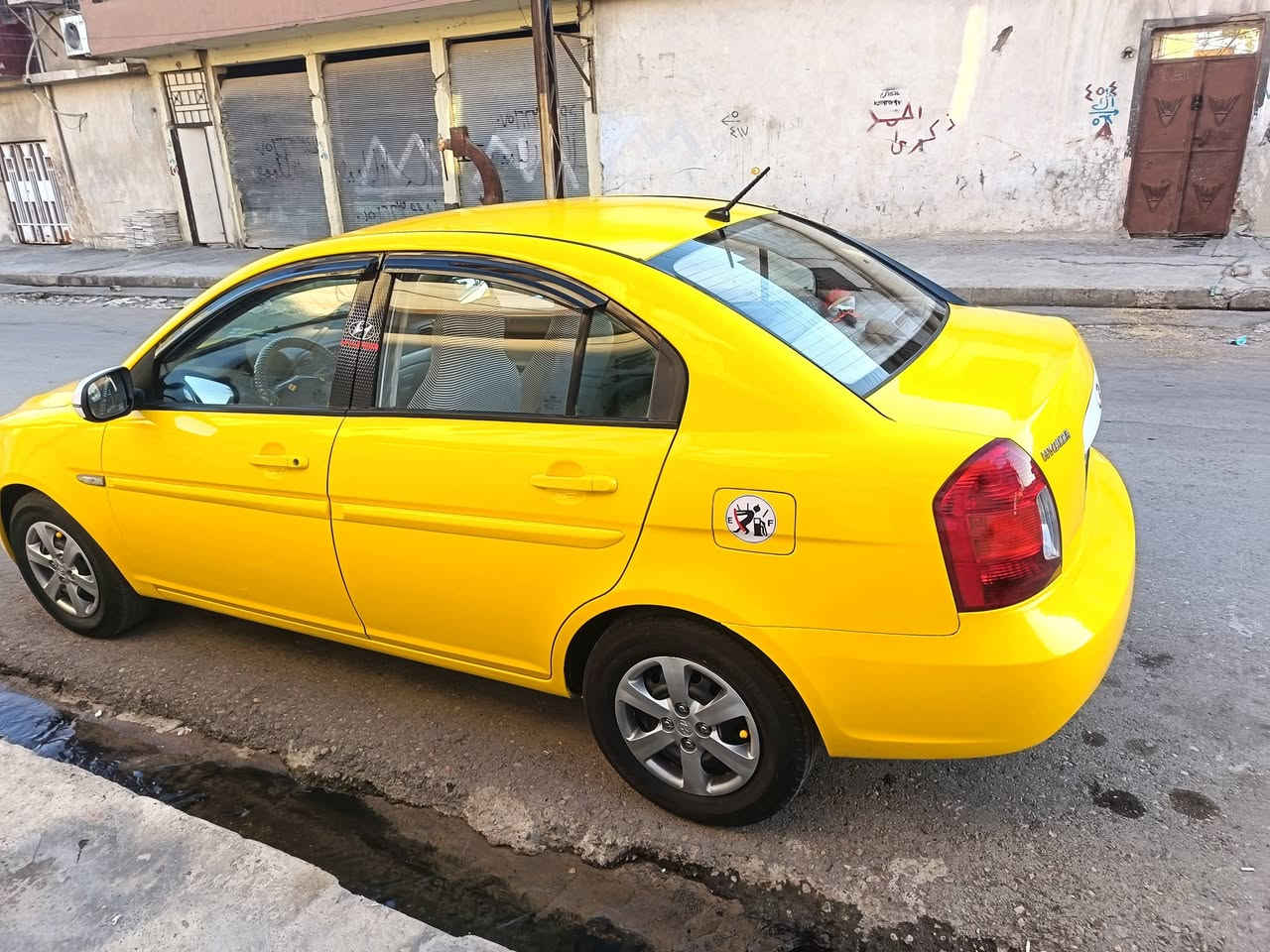 السلام عليكم اكسنت كوري موديلها 2009 رقمها بغداد دولي بيها باب مبدل خلف النفر فقط بدون دواخل مكينتها كبرها شرط سيارة جاهزة شرط التحويل تأخذها صافية هيئة غرامات صفر مامسجل كاربون السيارة بل الموصل الأيمن بيع نقدا فقط 👉 إذ حبيت خابر على هذا الرقم *********** الاسيا ***********
