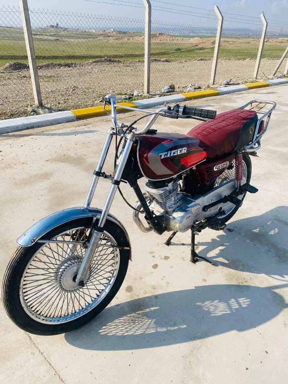 السلام عليكم رمضان مبارك
تايكر 2020 للبيع مفتوح مره وحده فقط
وبيه خيط دخان ما يبين السعر 375وبيه مجال 
ملاحضه غراضو الاشاير والدشبول والايت كلهن موجودات
مكاني موصل الايمن حي 17تموز 
***********
***********
