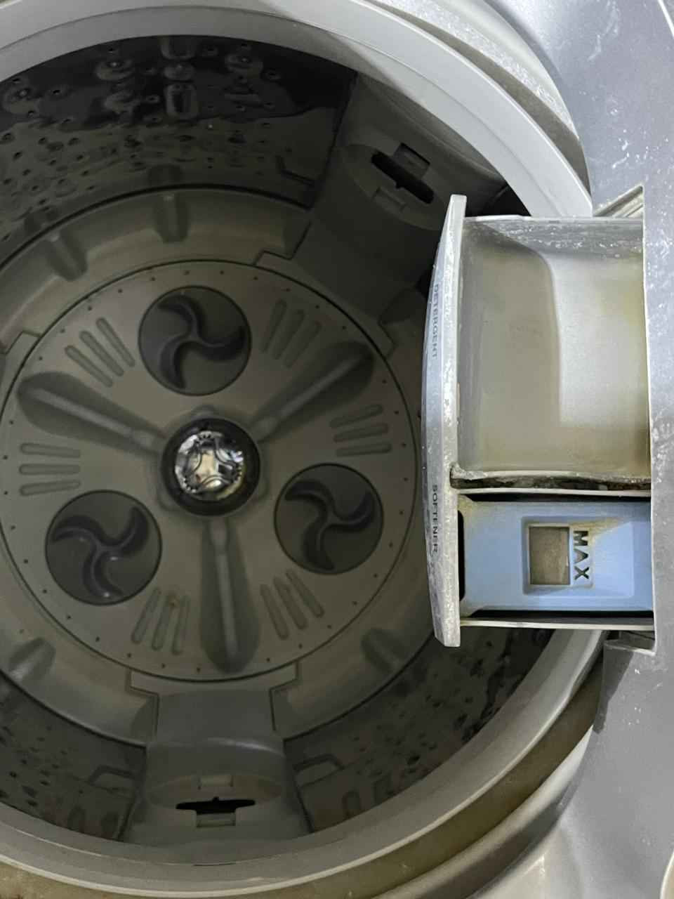 سلام عليكم غساله LG نضافه 90% مكان كربلاء للستفسار *********** عين التمور, كربلاء
