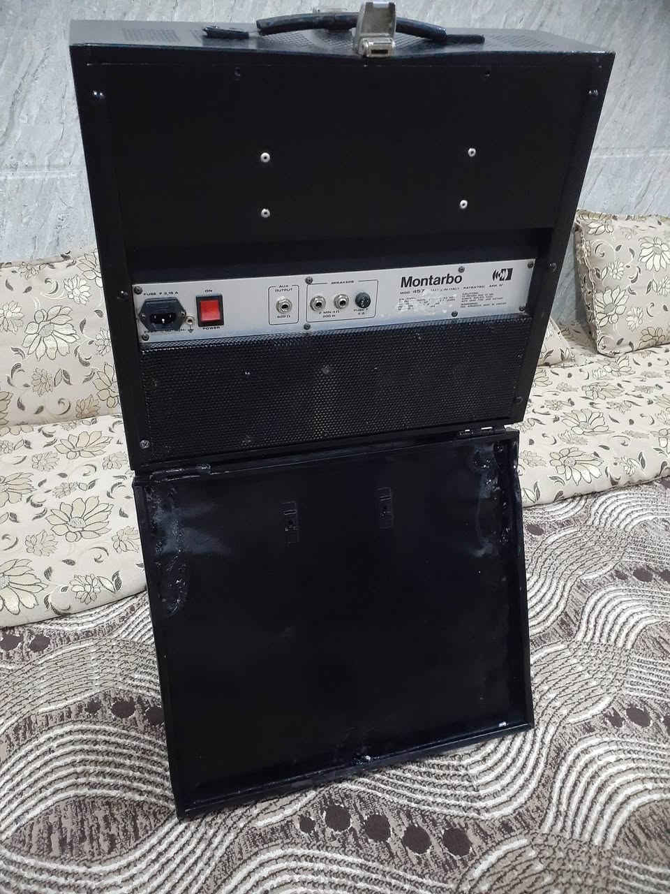 مونتاربو  ايطالي أصلي
جهاز نظيف بلادي 

السعر 325   الف 

***********
