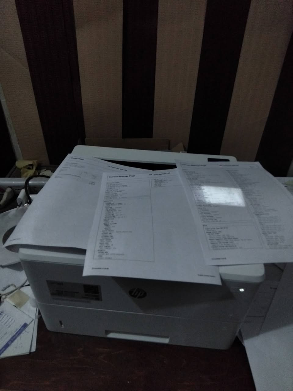 طابعة HP LaserJet Managed E50145 هي طابعة ليزر أحادية اللون (أبيض وأسود)
حاله كسر زيرو ماشاء الله 

فائقة السرعة، مصممة للمكاتب والشركات ذات معدلات الطباعة العالية. تتميز بسرعة تصل إلى 45 ورقة في الدقيقة، طباعة تلقائية على الوجهين، وشاشة تحكم باللمس.💡 أبرز المواصفات الفنية:سرعة الطباعة: حتى 45 صفحة في الدقيقة.دقة الطباعة: 1200 × 1200 نقطة لكل بوصة (DPI).

الطباعة على الوجهين: تلقائية (Duplex)

.الاتصال: شبكة محلية (Ethernet)، USB

، وتدعم الطباعة عبر الهواتف.

أدراج الورق: سعة أساسية 550 ورقة مع إمكانية إضافة 

تم تنزيل السعر لسرعه البيع 

4500ج بدل 6000ج 

01096307893


**إذا كنت صاحب هذا الإعلان وتريد حذفه لأي سبب، رجاءا أرسل رسالة إلى الدعم الفني**