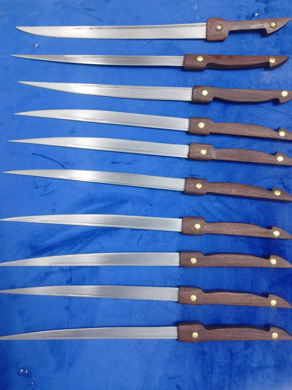 اللهم صلي على محمد وال محمد 
رمضان كريم علينا وعليكم وعساكم بالخير 
خدام الحسين عليه السلام وجبه جديده من المزراك والمغولي وبعض القطع الإيراني للبيع اسعار مناسبه حديد راقي تواصل خاص او واتساب *********** 
اخوكم ضرغام الخادم
