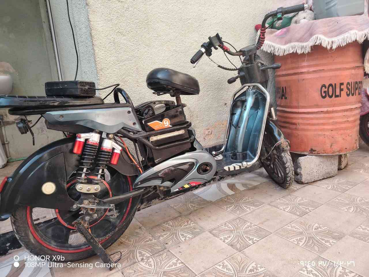 بايسكل شحن مستعمل قليل السعر 100 اي استفسار الاتصال ب الرقم ***********
