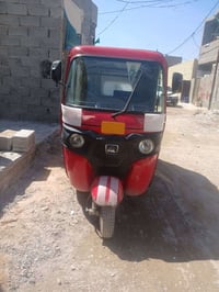 عندي هاي التكتك موديل 18نضيفه مكينه مال20 اوراق كامله كبل للترقيم مكان...