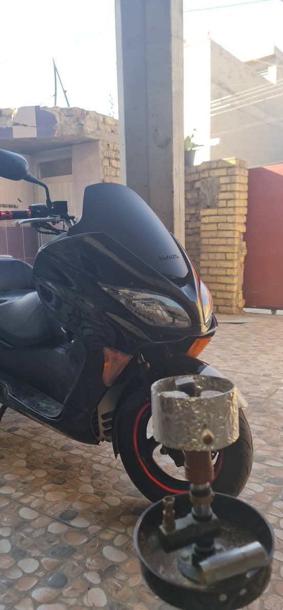سلام عليكم  لبيع نظافه ٩٠%حلوه فورزه 09 السعر 8اوراق بغداد الزعفرانيه  ***********
